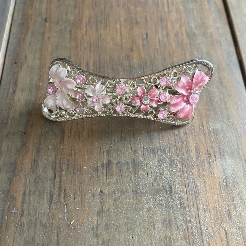 NWOT jeweled Barrett